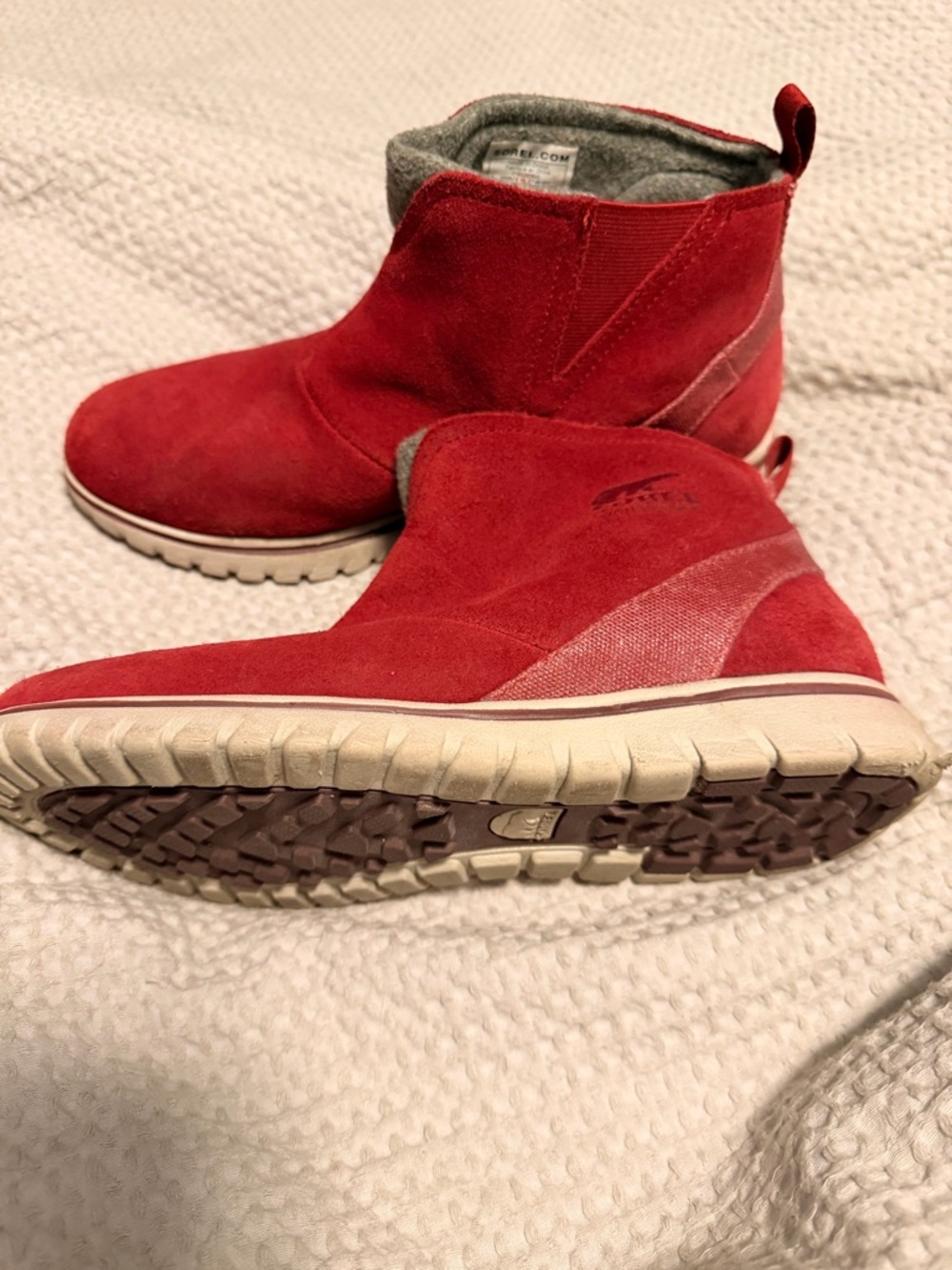Sorel Burgundy Leather Pull On Ankle Booties - Picture 3 of 4